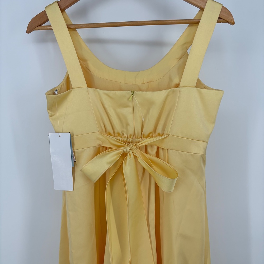 David's Bridal Girls Yellow Satin Baby Doll Gown Size 18 Dance Formal Bridesmaid - Picture 4 of 9